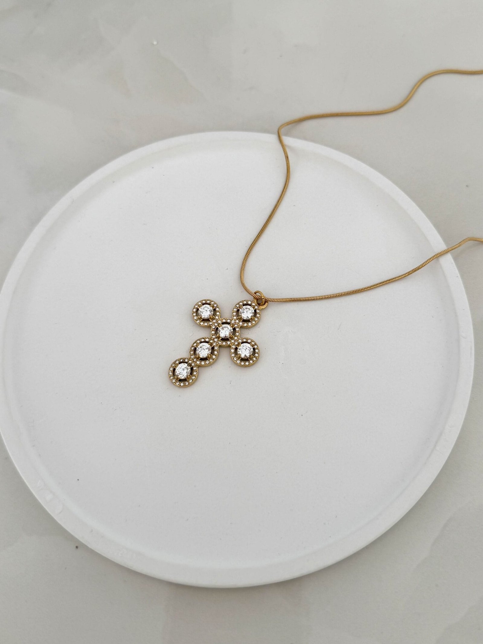 RADIANT CIRCLES - Image 2