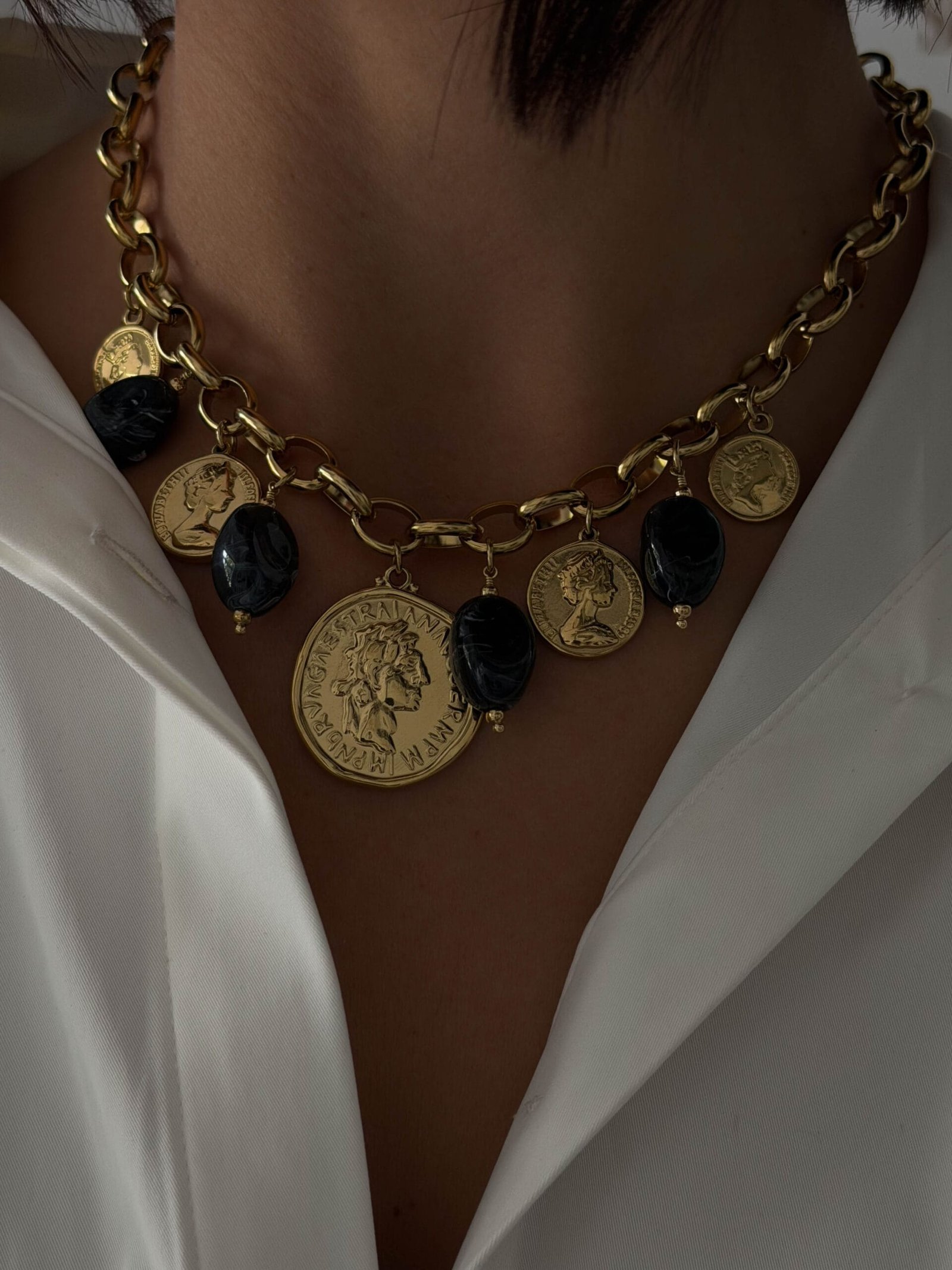 ΚΟΛΙΕ Golden Noir Coins - Image 2