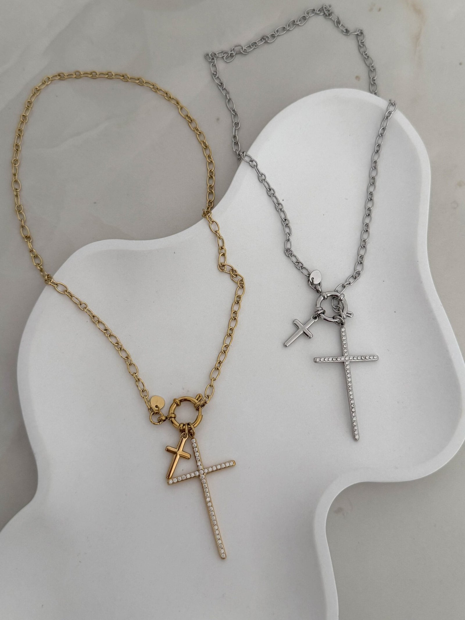 ΚΟΛΙΕ layered zircon cross charm - Image 2