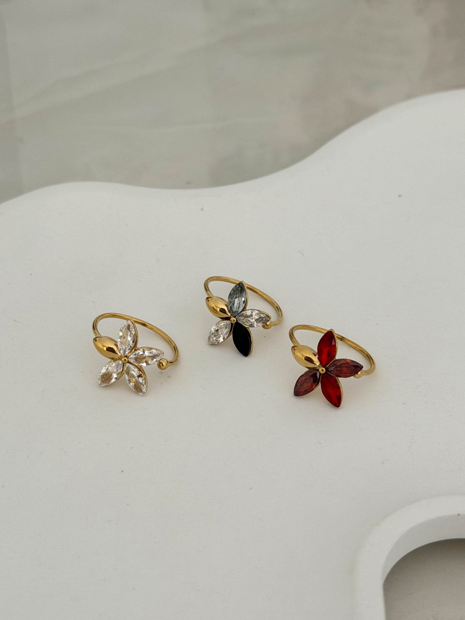 ΔΑΧΤΥΛΙΔΙ DAISY FLOWER