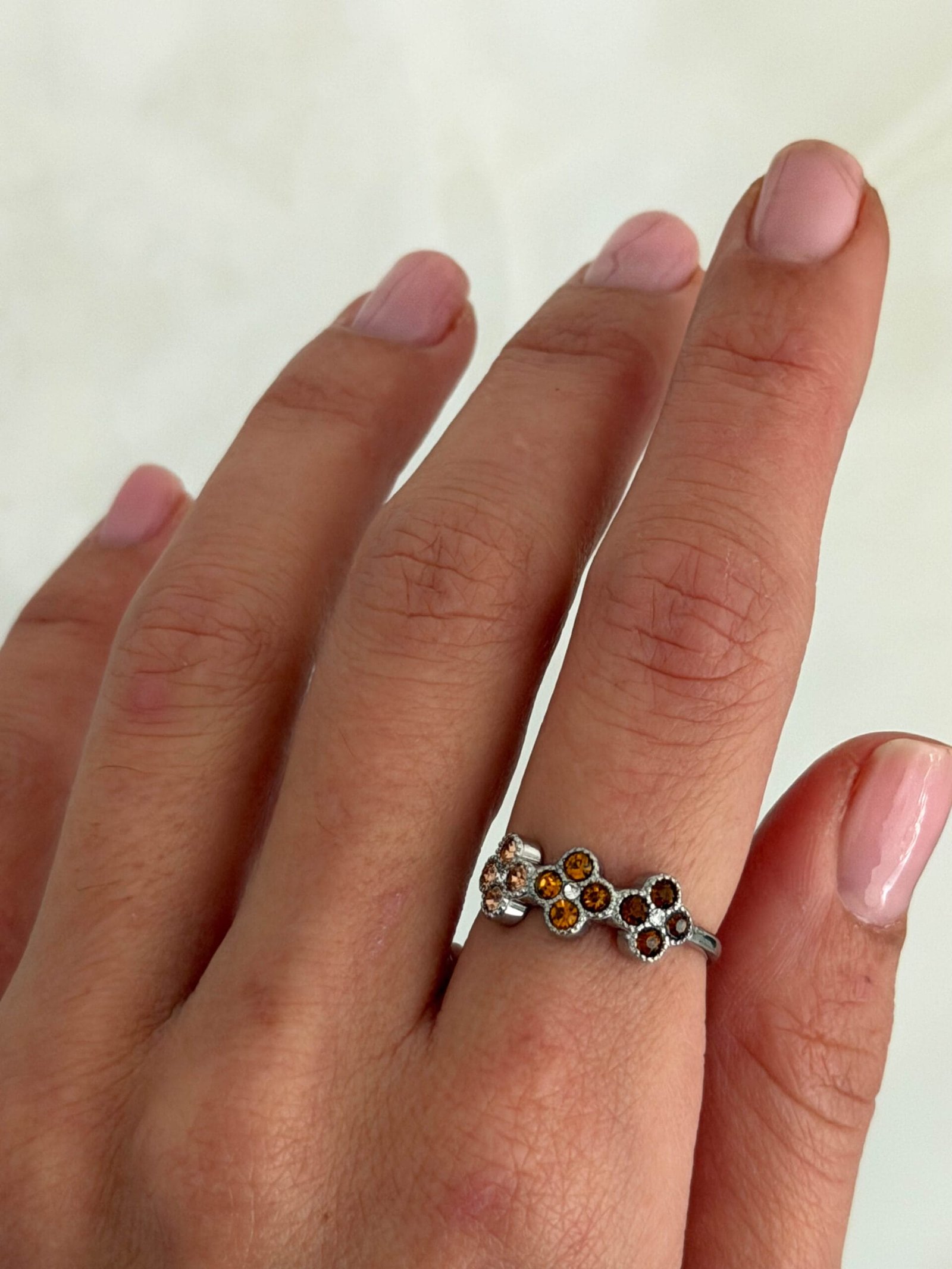 ΔΑΧΤΥΛΙΔΙ Amber Bloom