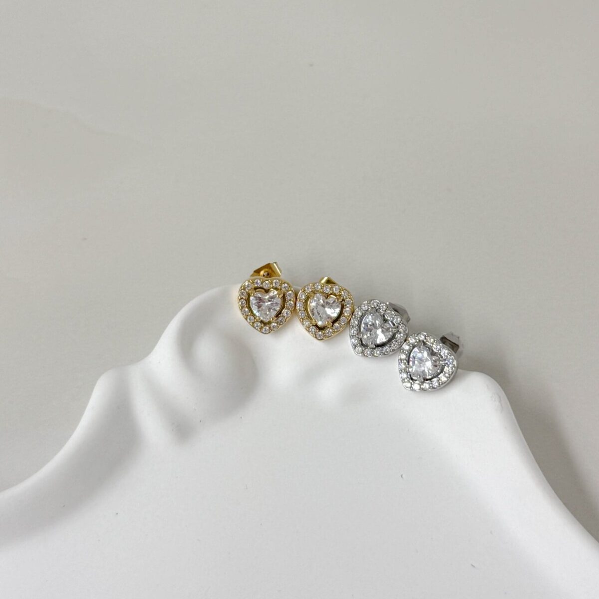 ΣΚΟΥΛΑΡΙΚΙΑ PURE HEART