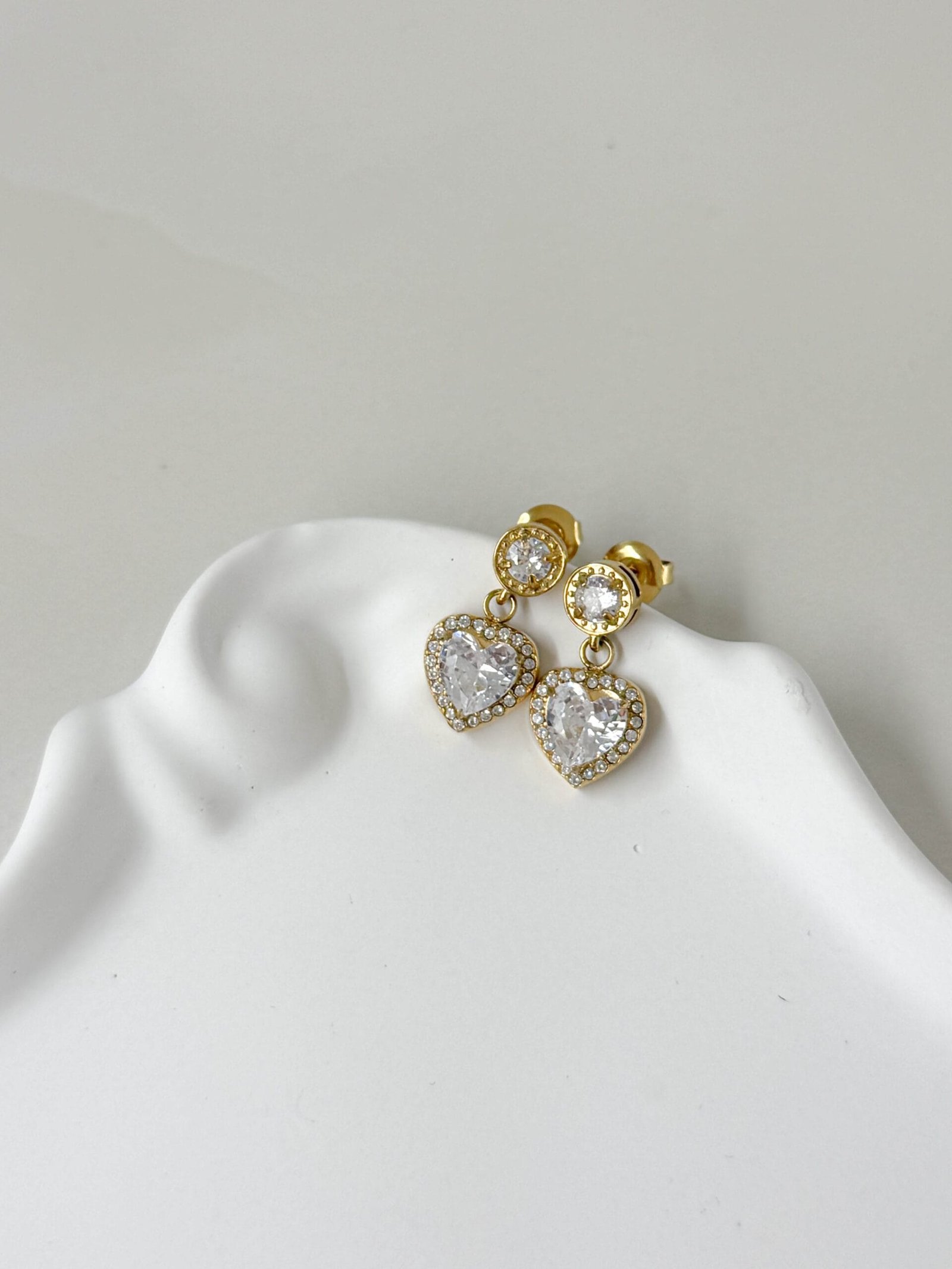 ΣΚΟΥΛΑΡΙΚΙΑ Crystal Heart Drop - Image 3