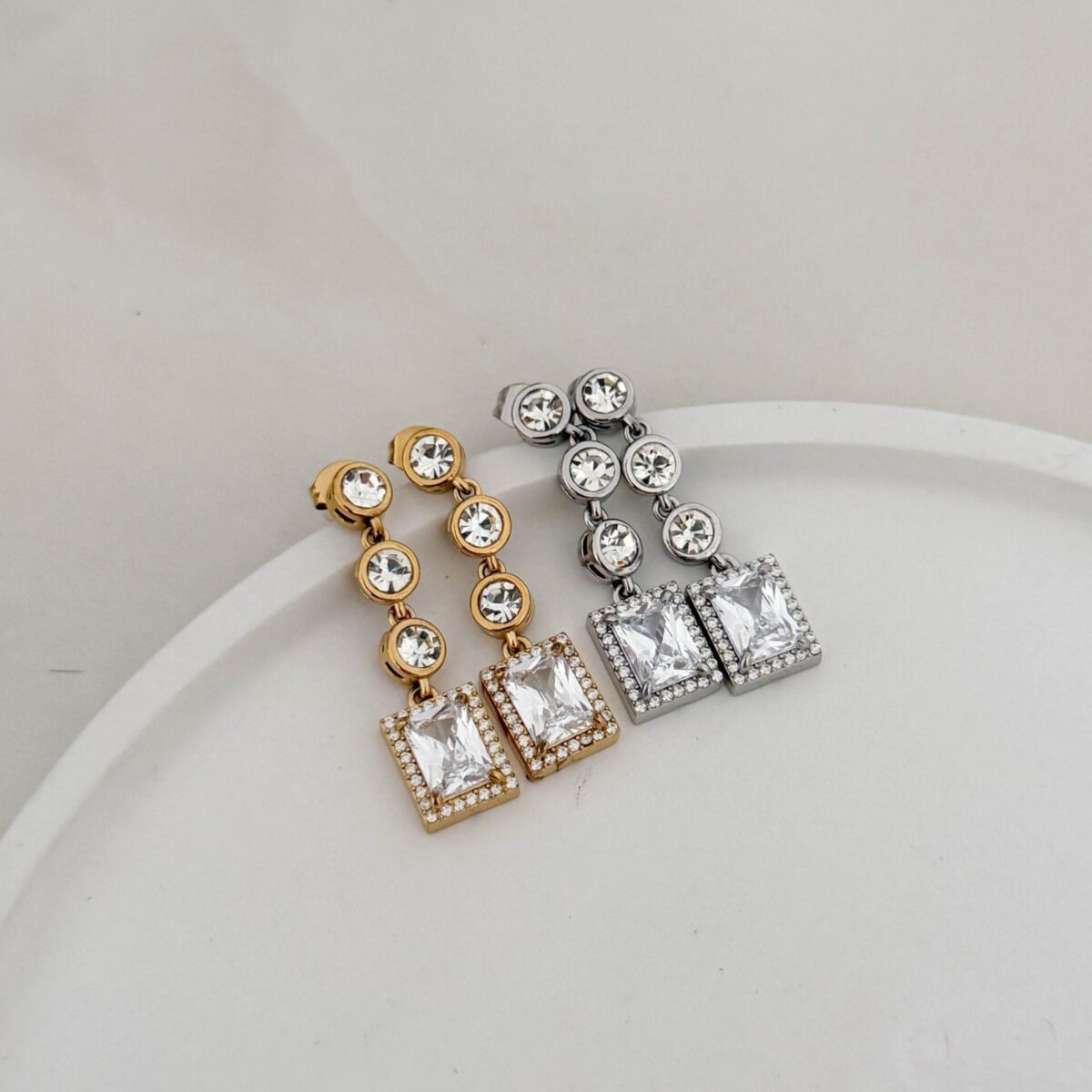 ΣΚΟΥΛΑΡΙΚΙΑ Elegance Cascade