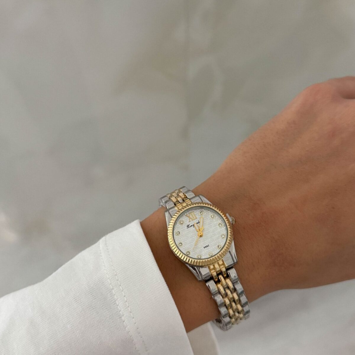 ΡΟΛΟΙ ivory luxe