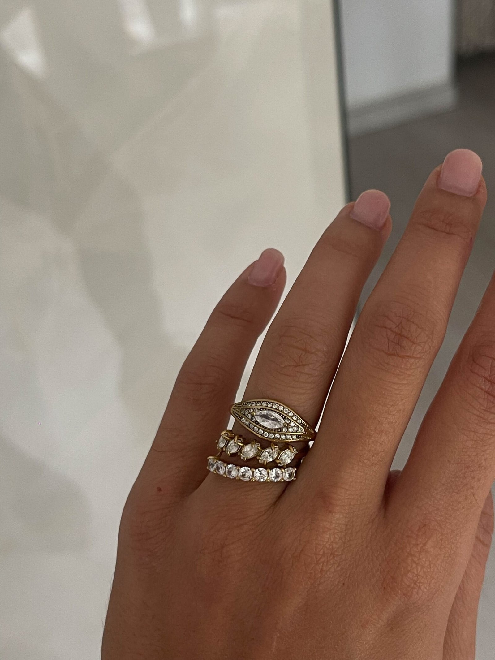 LUCKY SPARK - Image 6