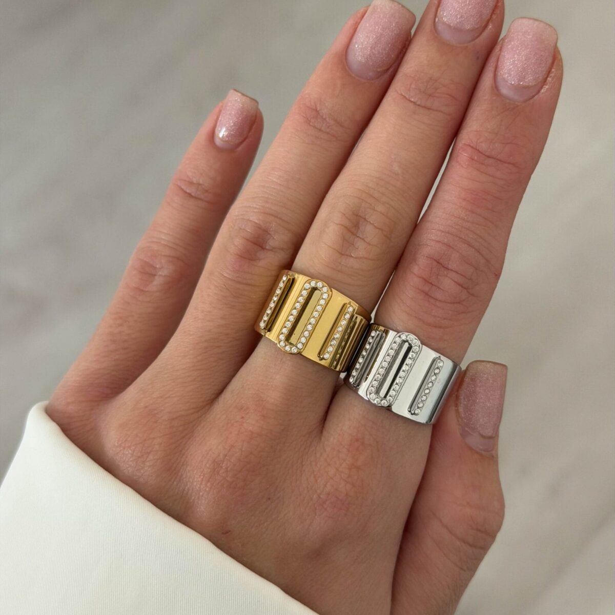 ΔΑΧΤΥΛΙΔΙ GLAM GROOVE